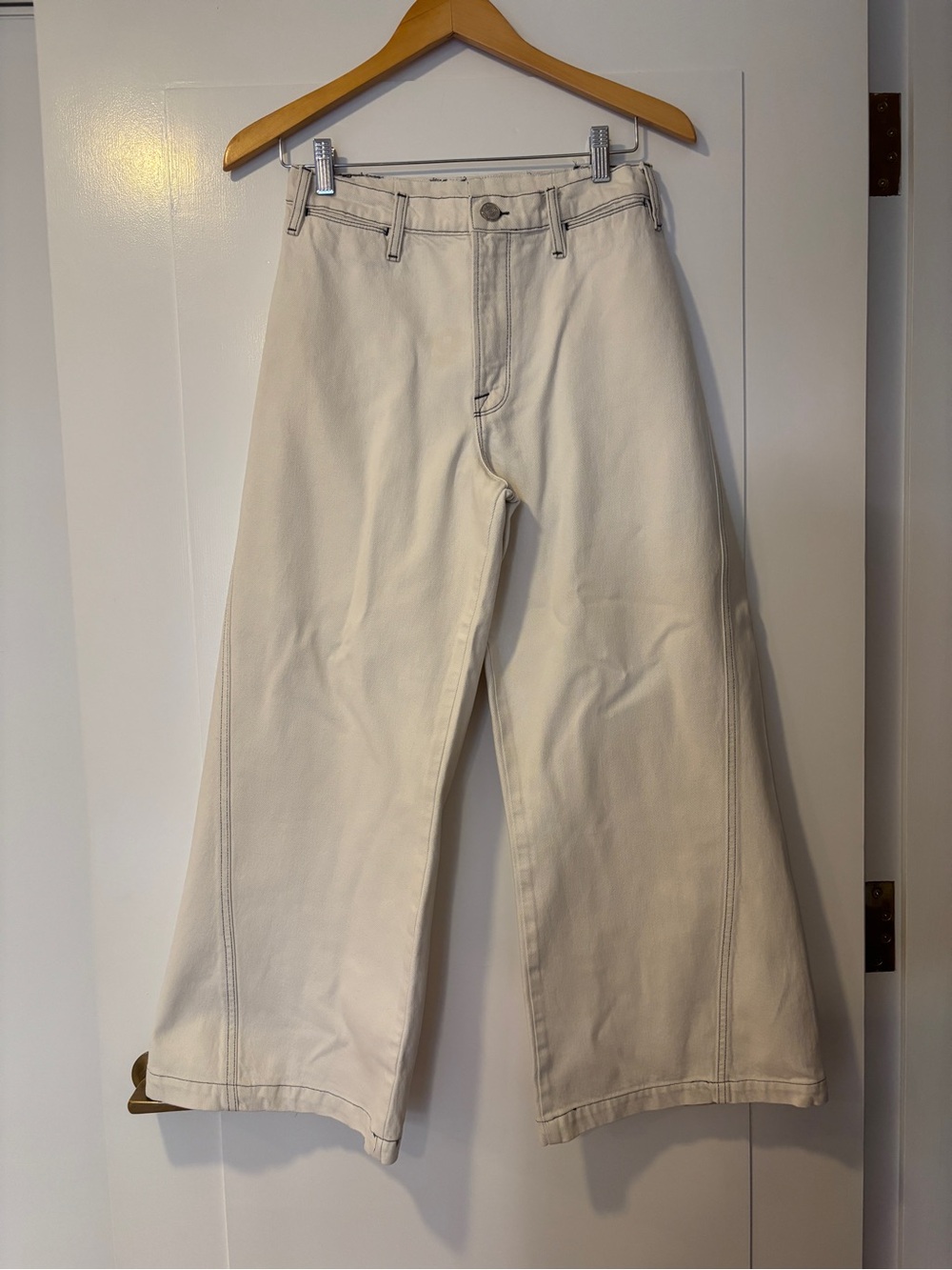 Wide-Leg Cream Jeans